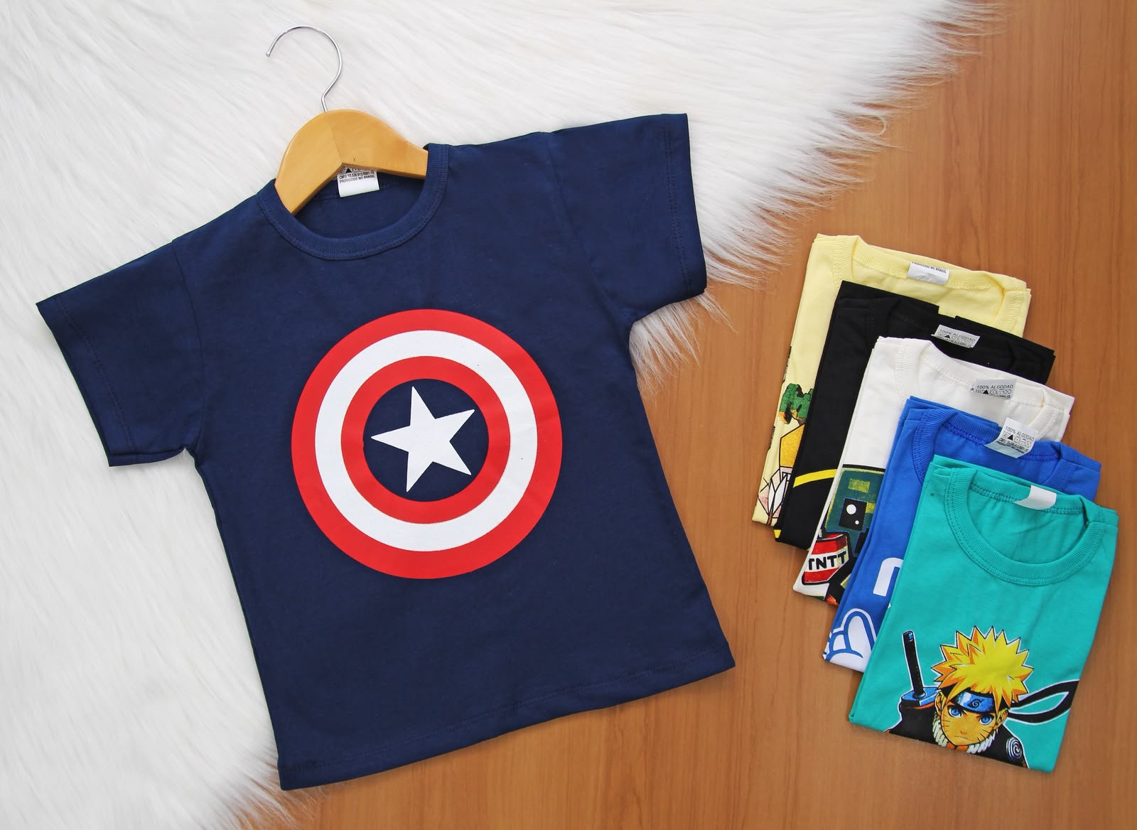 Blusas Personagens J