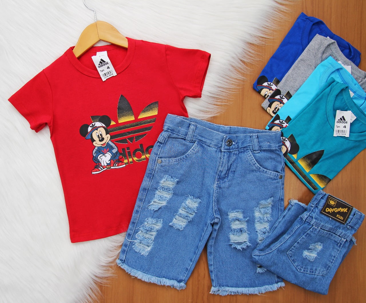 Cj. Add Mickey Short Jeans