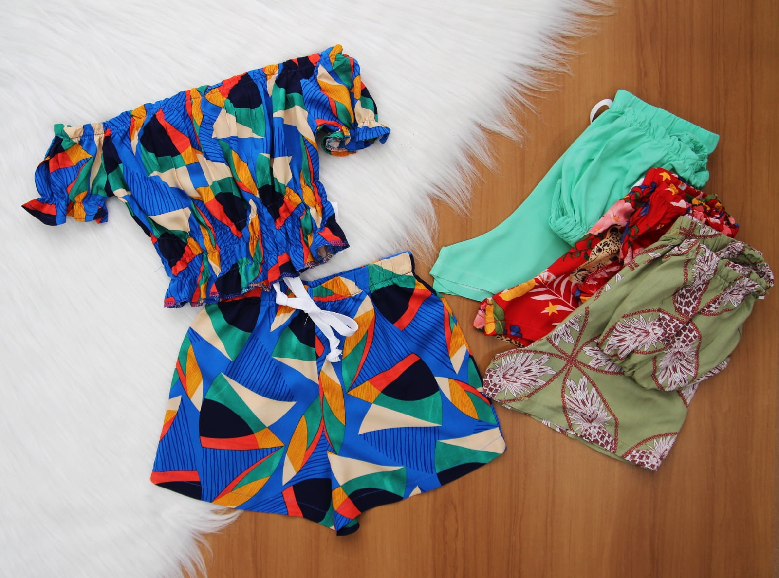 Cj. Cropped Ciganinha 