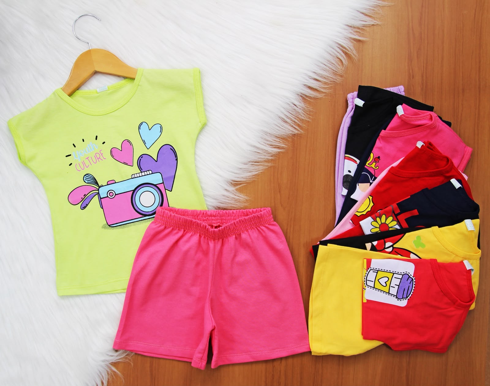 Cj. Estampas Short F