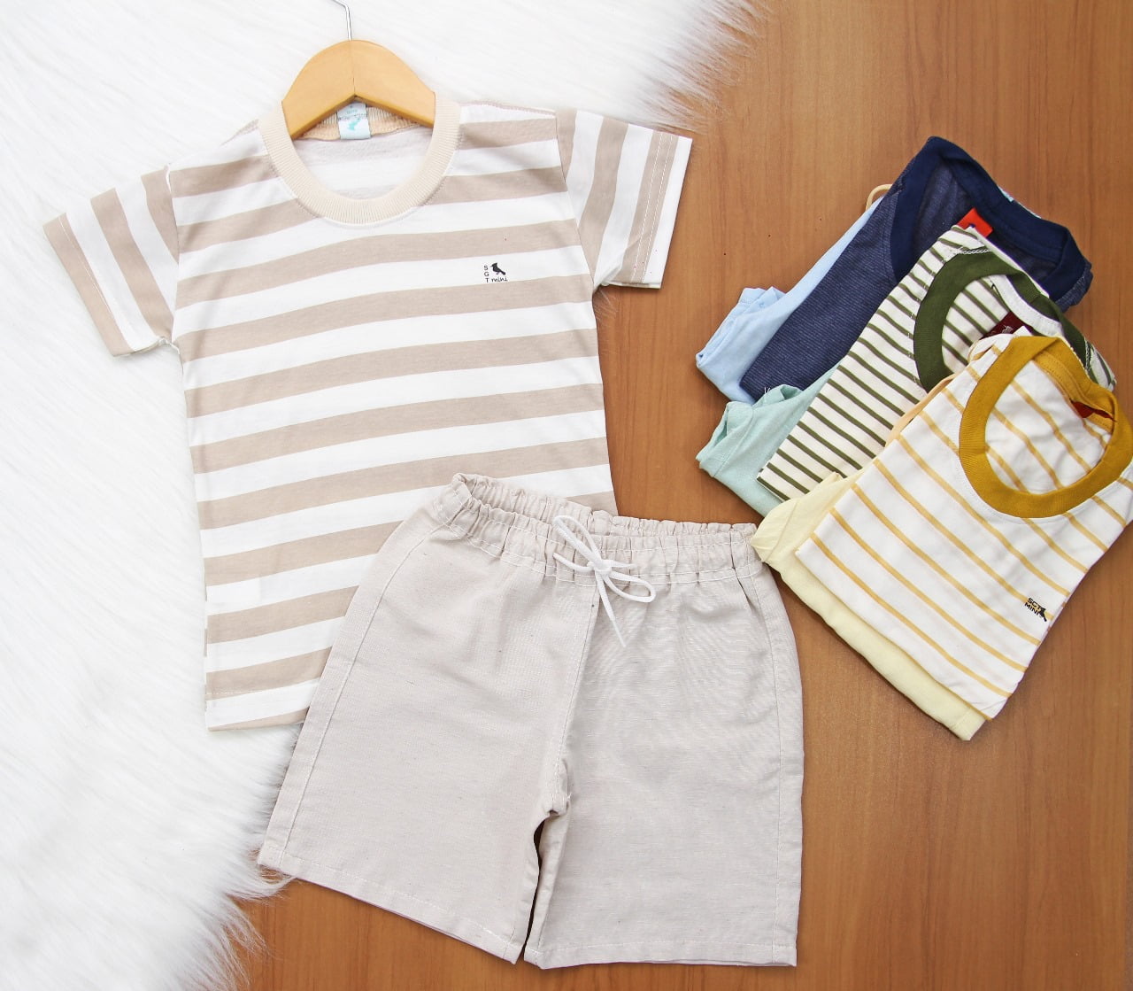 Cj. Listrado Short