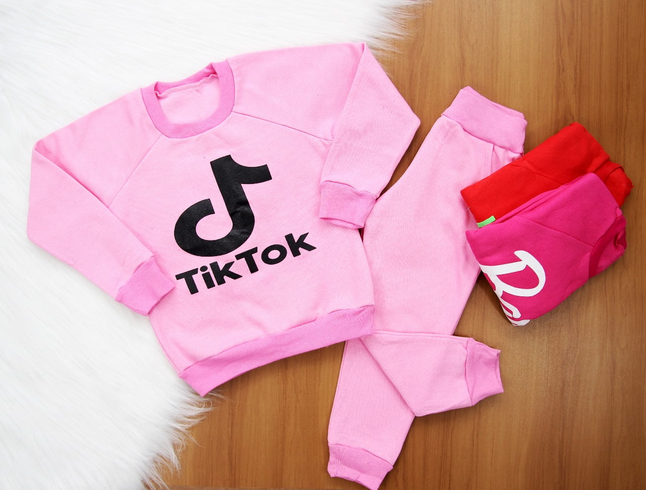 Cj. Moletom Estampas
