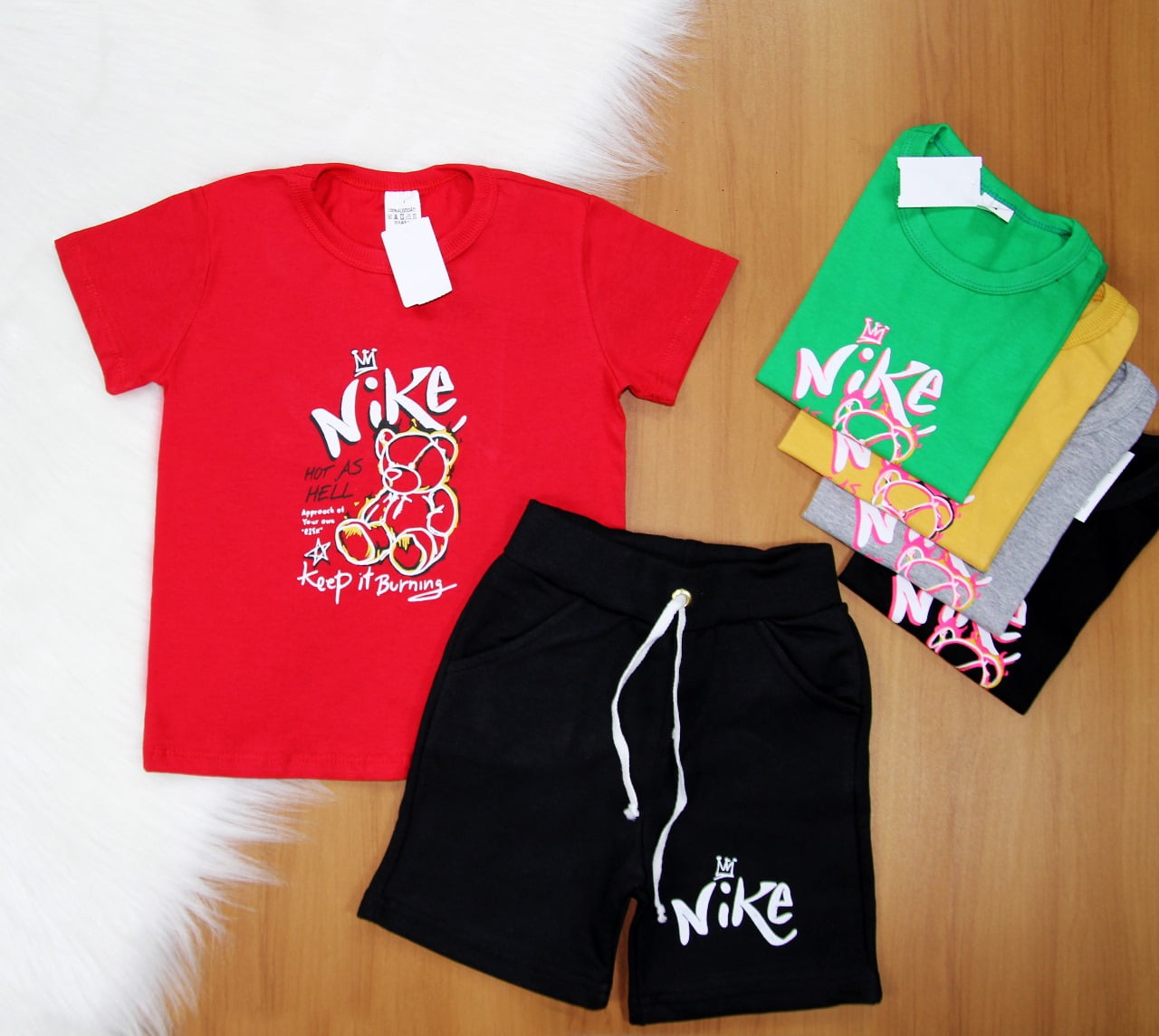 Cj. NK Short Moletom Ev