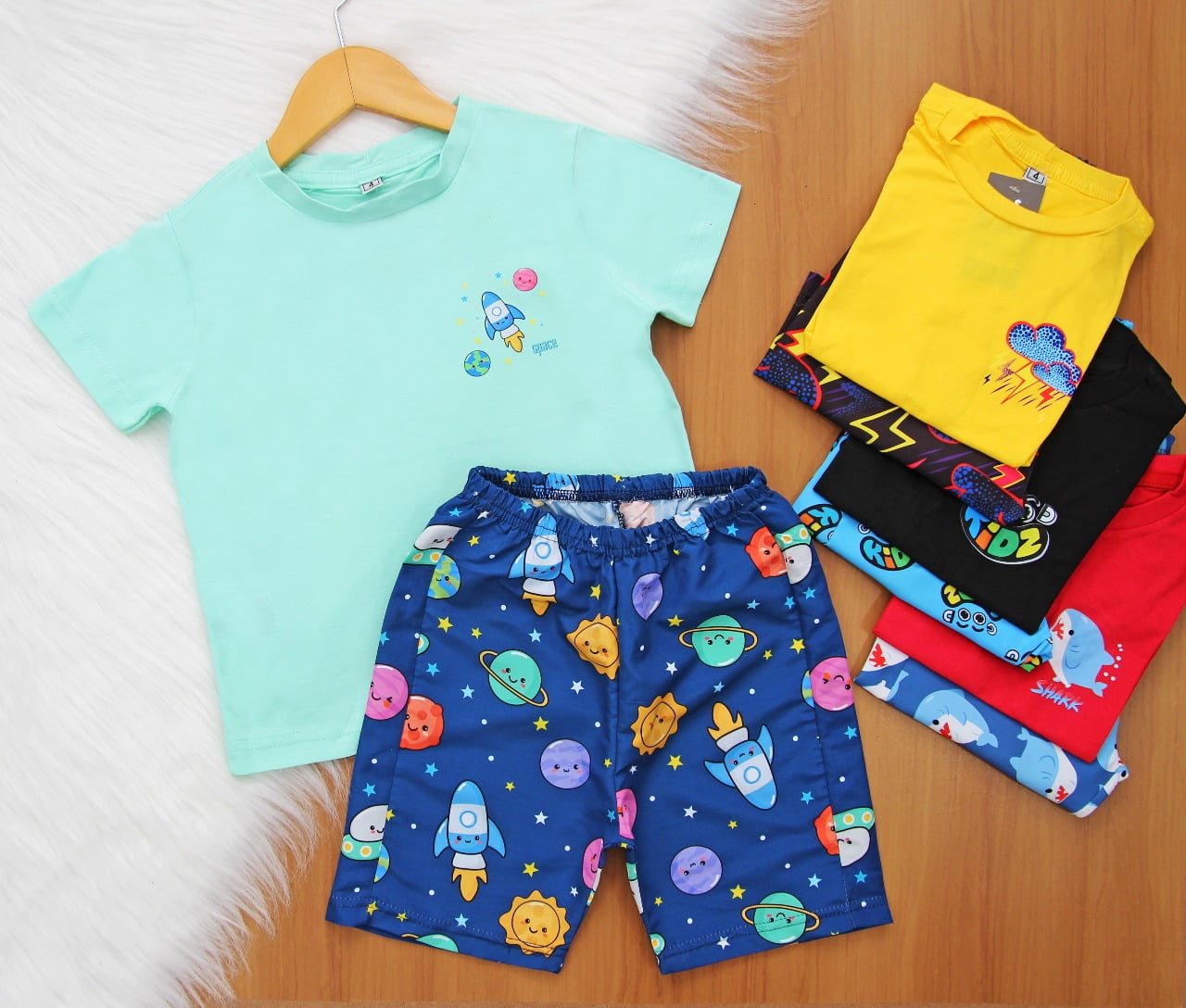 Cj. Short Estampado Tactel MK