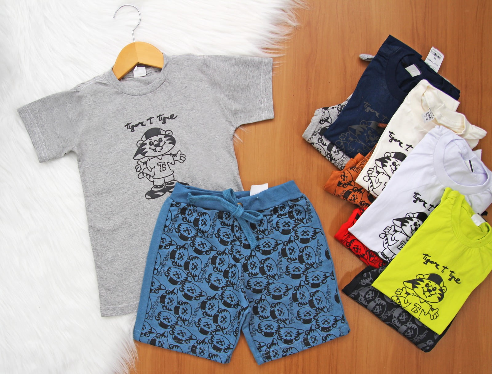 Cj. TT Short Estampado