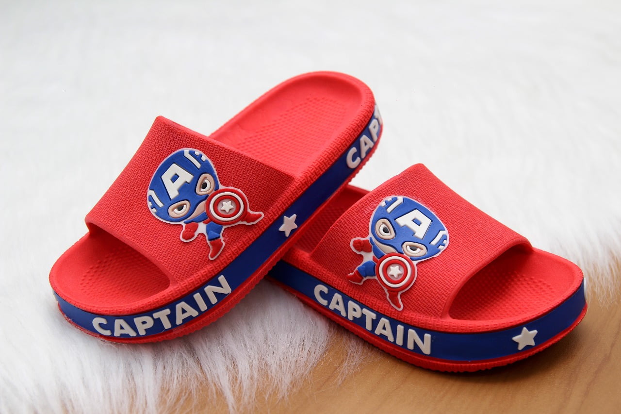 Sandália Capitão América