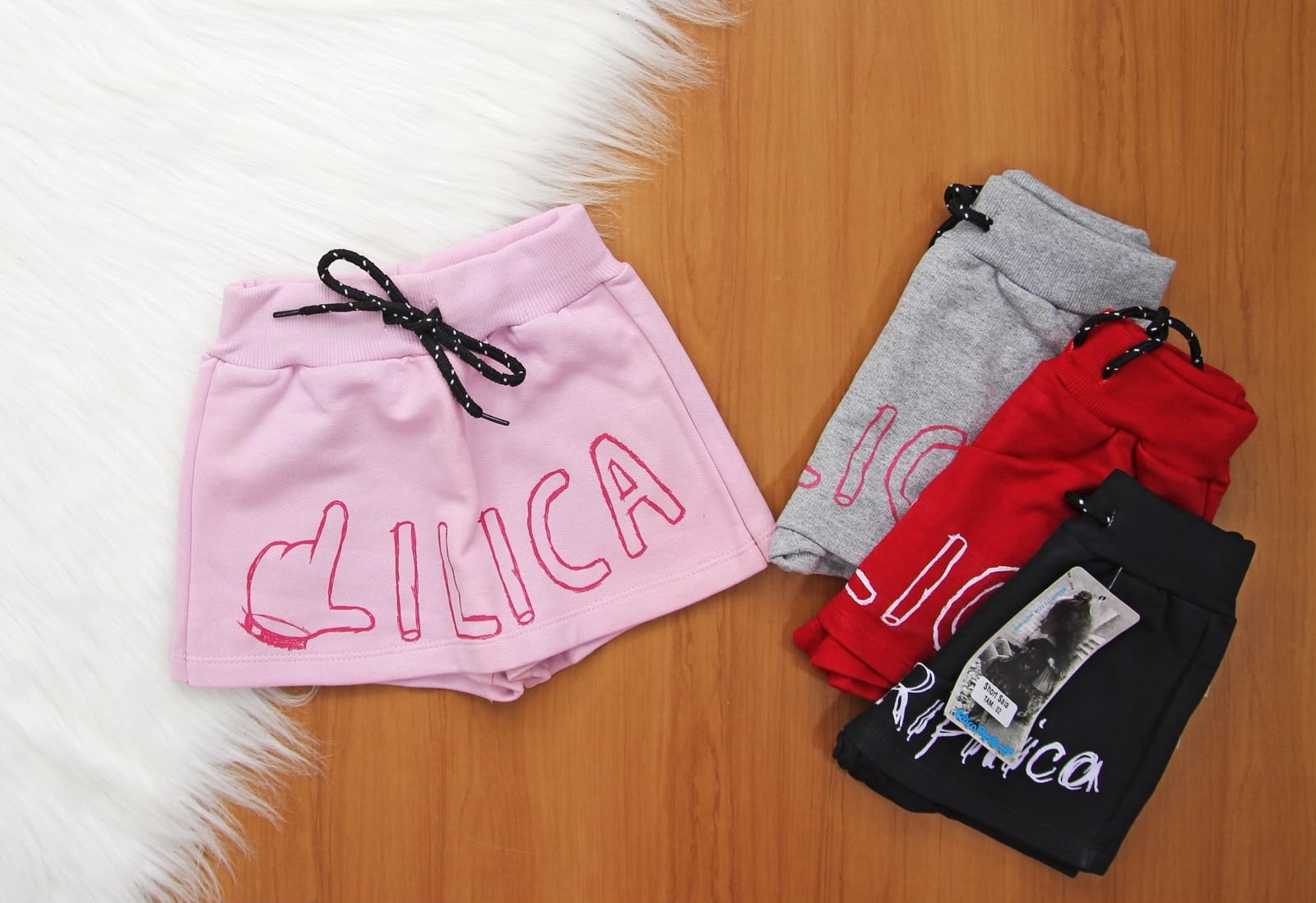 Short Saia LR