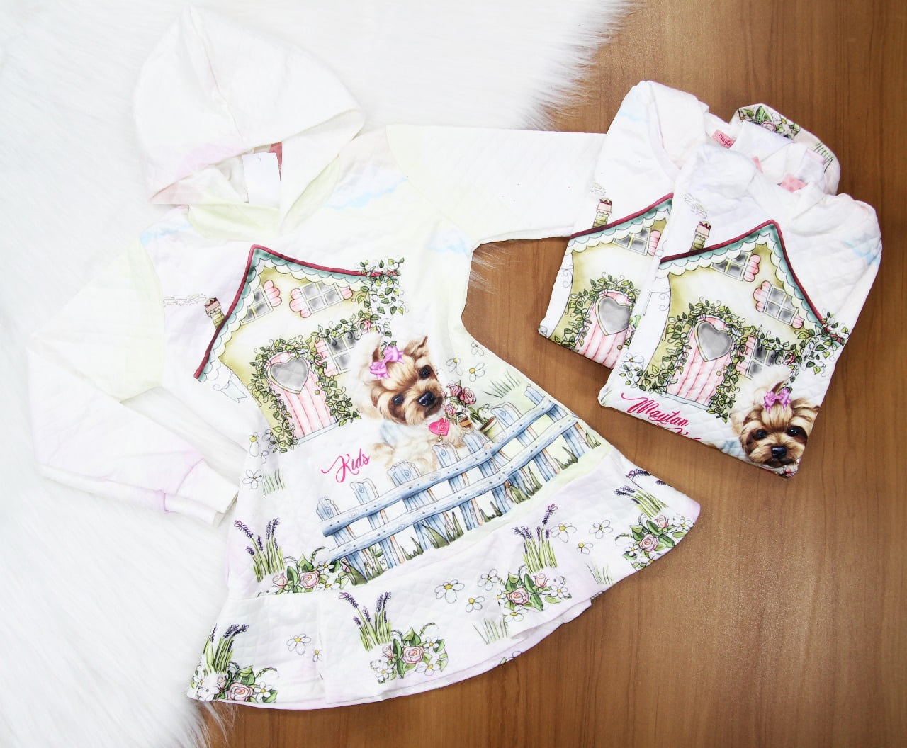 Vestido York Capuz